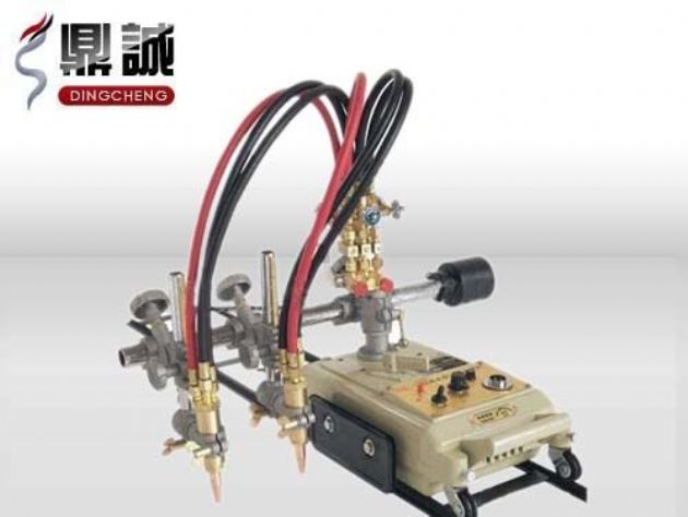 點(diǎn)擊查看詳細(xì)信息<br>標(biāo)題：雙頭多頭火焰切割機(jī) 閱讀次數(shù)：4238