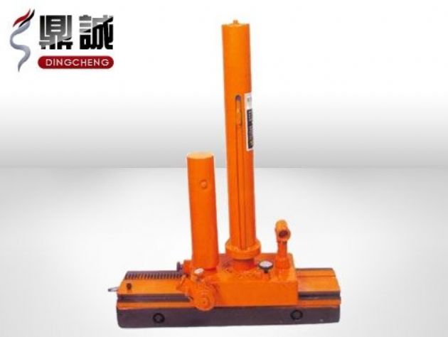 點擊查看詳細(xì)信息<br>標(biāo)題：機(jī)車落軌復(fù)位機(jī) 閱讀次數(shù)：4924